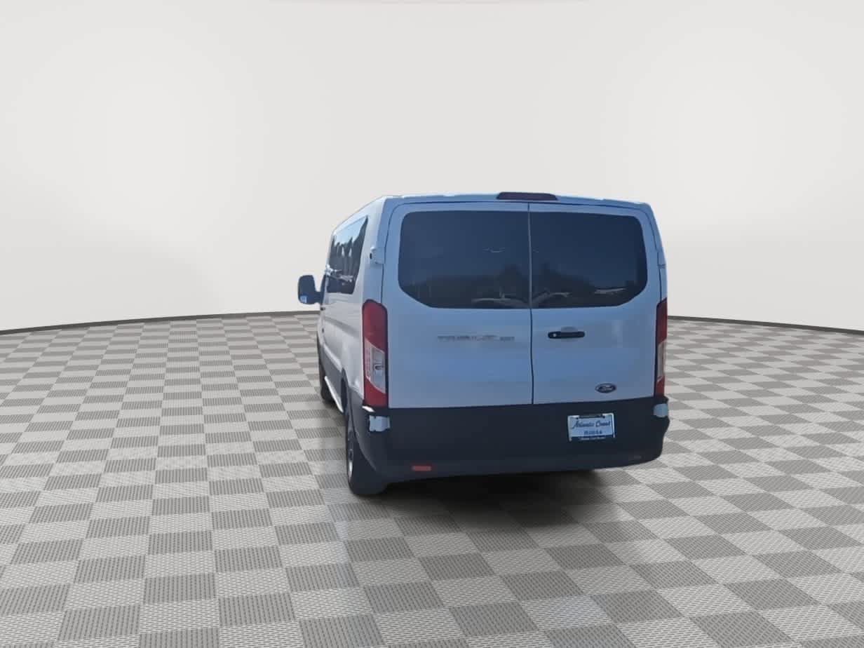 Used 2023 Ford Transit 350 XL image 7
