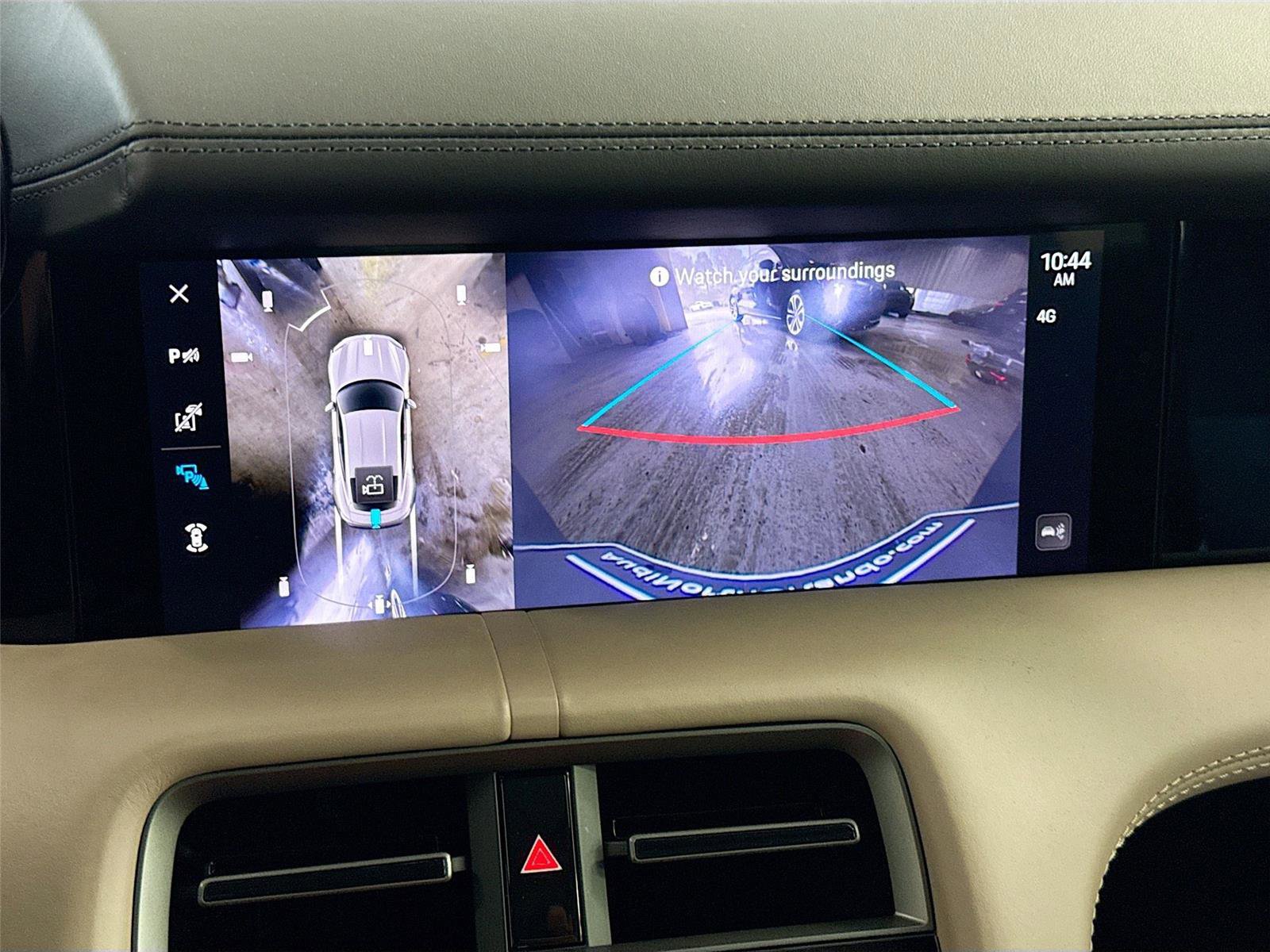 Used 2025 Porsche Taycan image 14