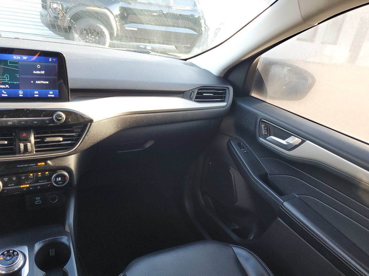Used 2021 Ford Escape SEL AWD/4WD image 15