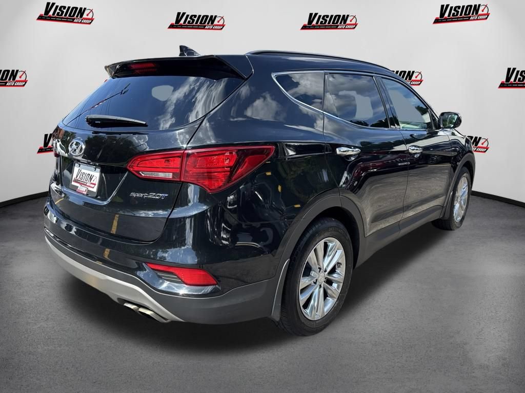 Used 2017 Hyundai Santa Fe Sport 2.0T FWD image 5