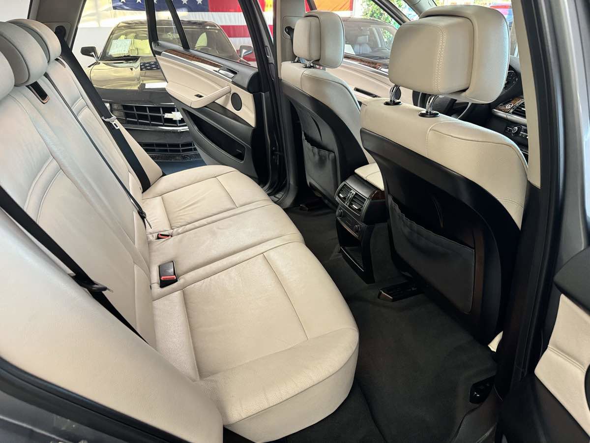 Used 2013 BMW X5 xDrive35i image 19