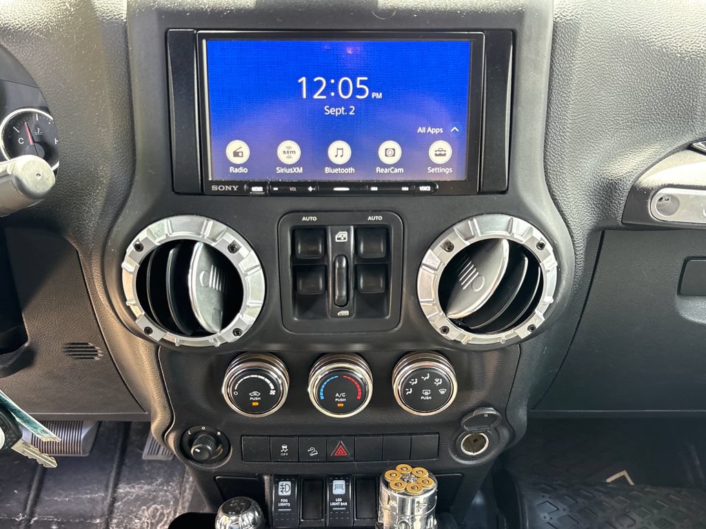 Used 2016 Jeep Wrangler Unlimited Sport w/ Quick Order Package 24S AWD/4WD image 24