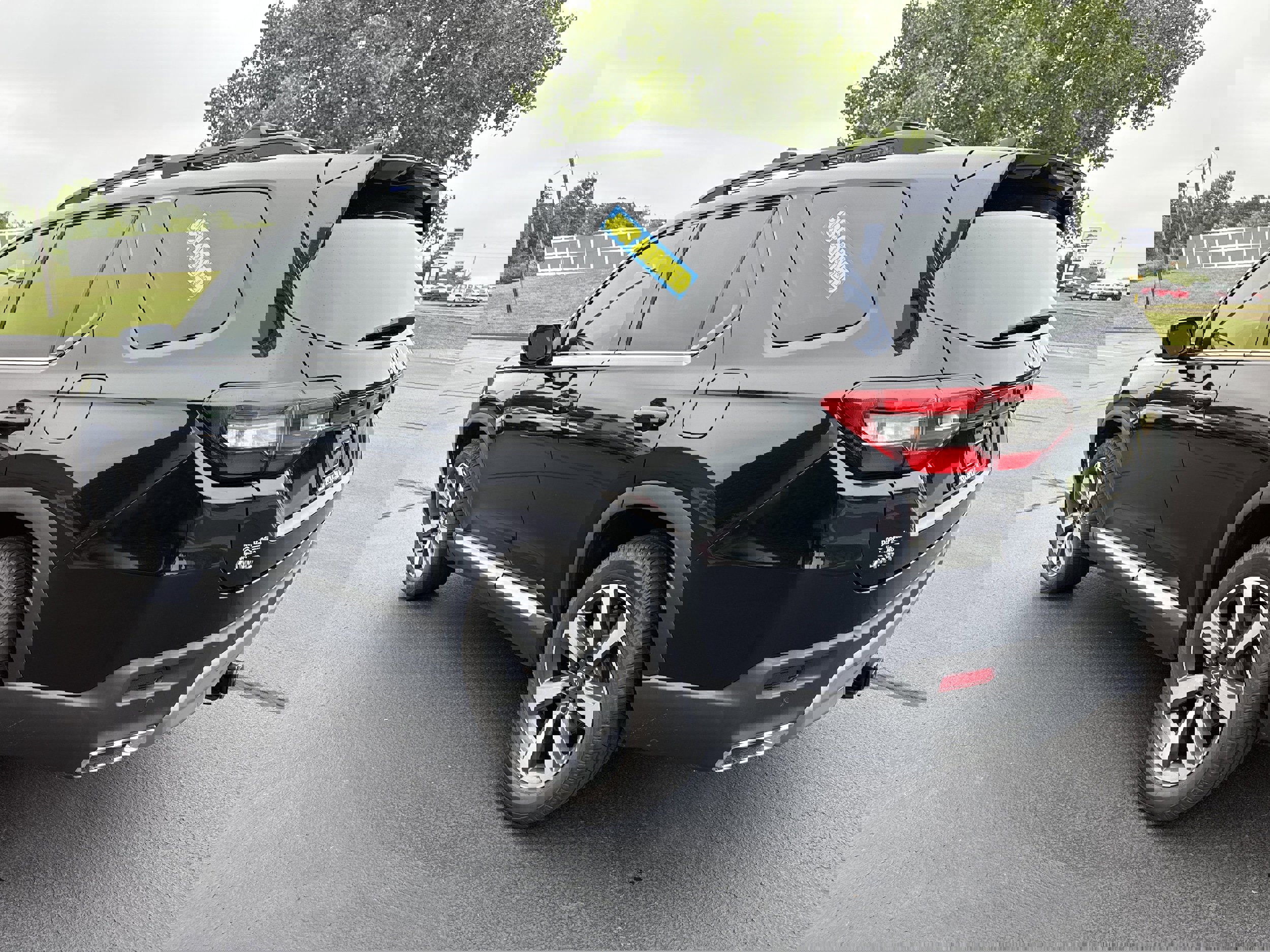 Used 2023 Honda Pilot Elite image 10