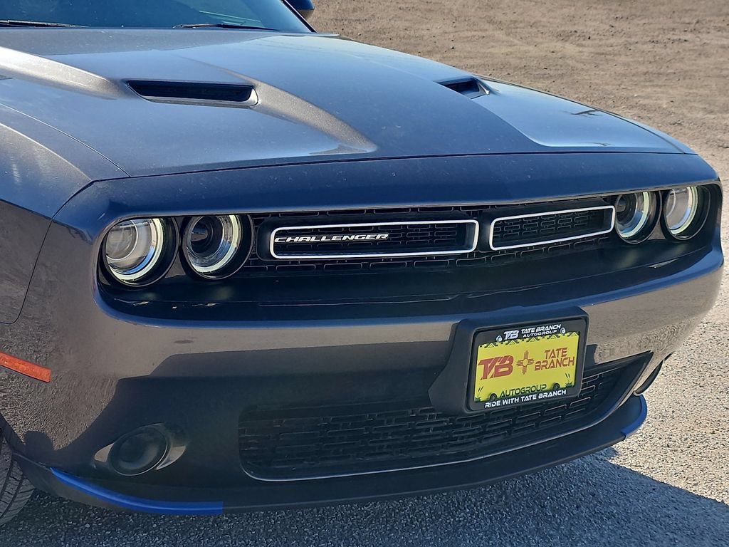Used 2023 Dodge Challenger SXT RWD image 7