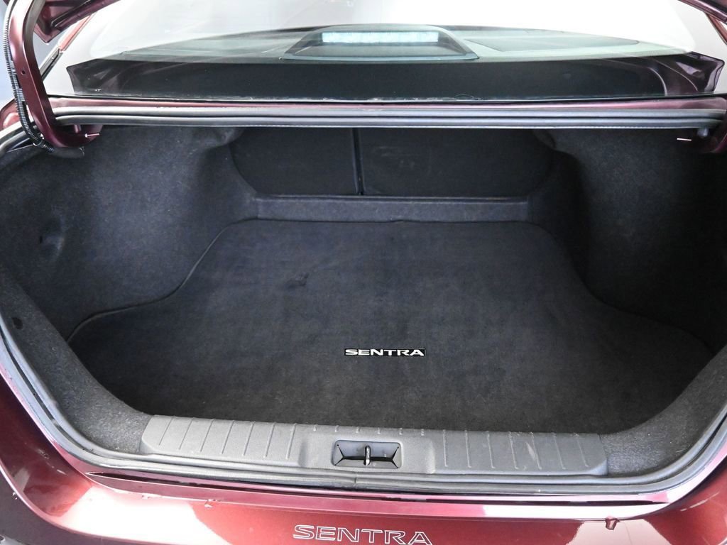 Used 2024 Nissan Sentra SV image 19