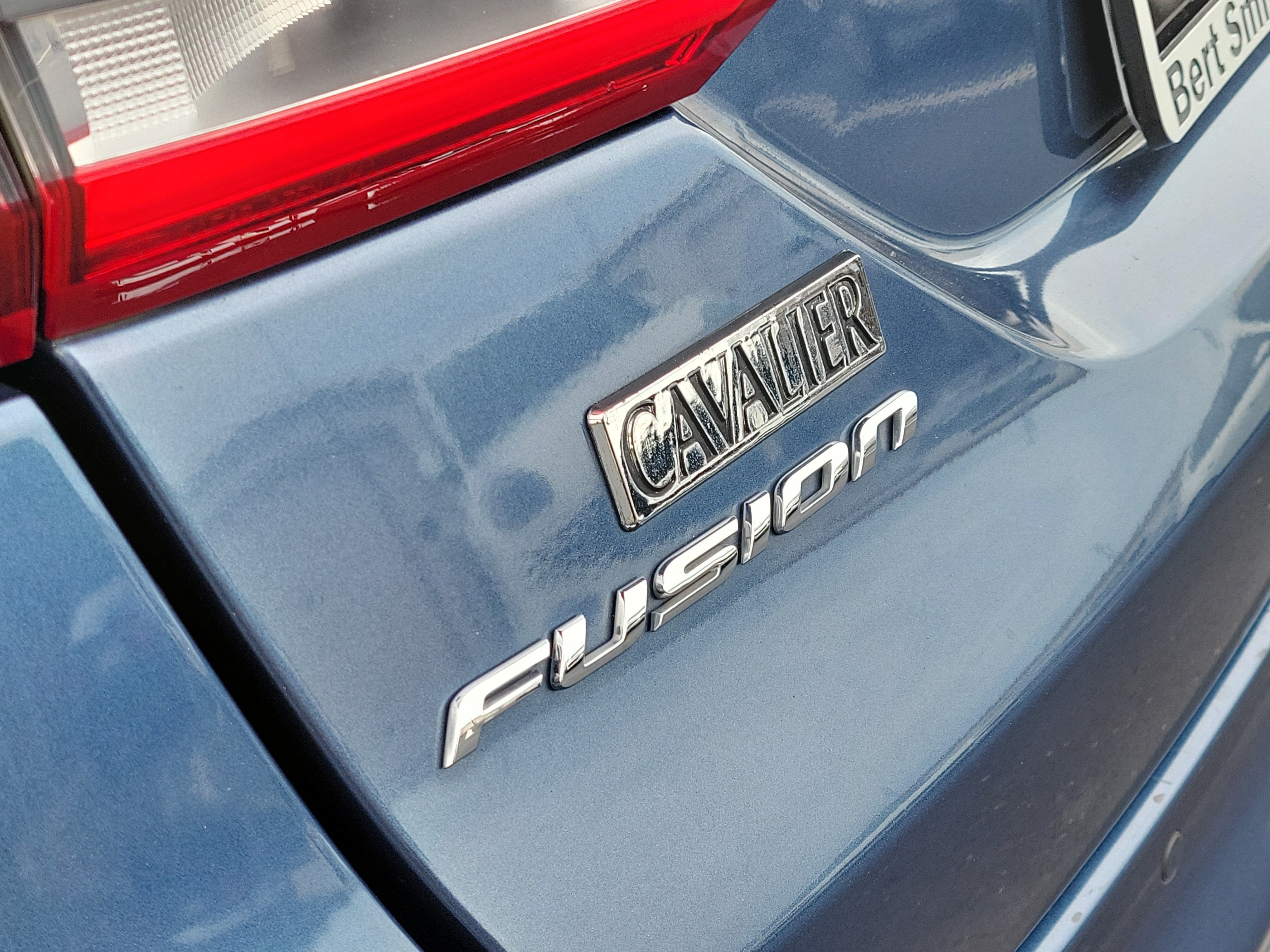 Used 2018 Ford Fusion SE FWD image 5