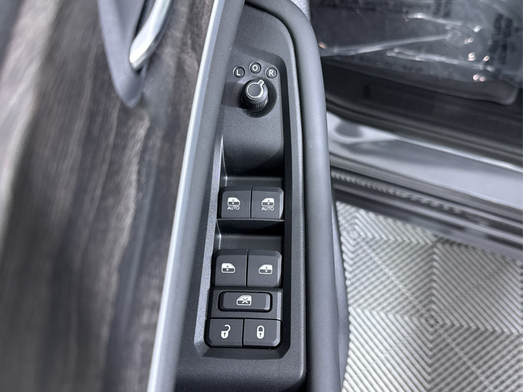 New 2026 Jeep Grand Cherokee L Limited AWD/4WD image 26