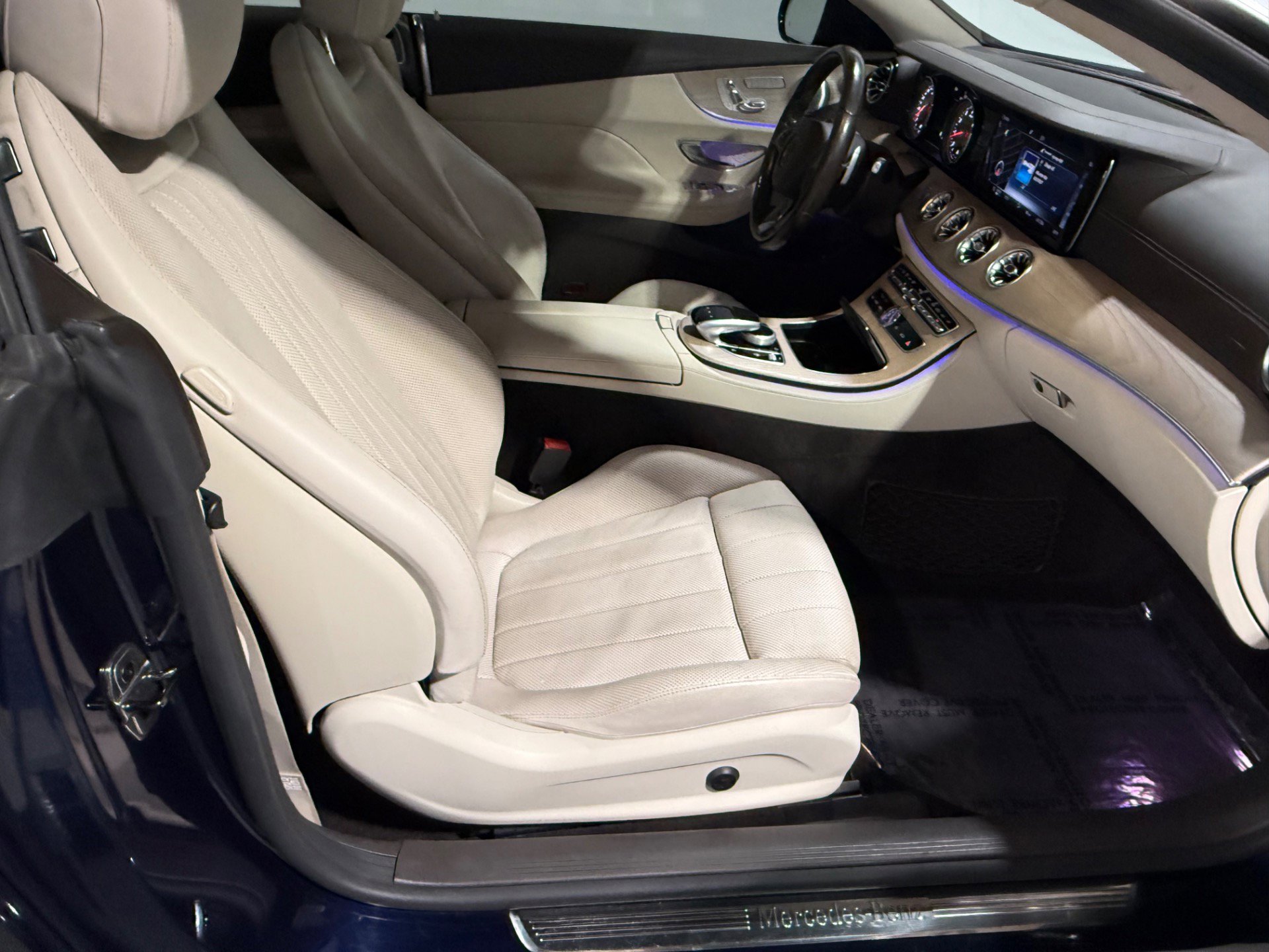Used 2018 Mercedes-Benz E 400 4MATIC Coupe image 54