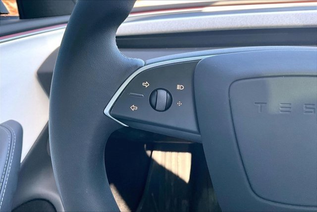 Used 2025 Tesla Model 3 Long Range image 11
