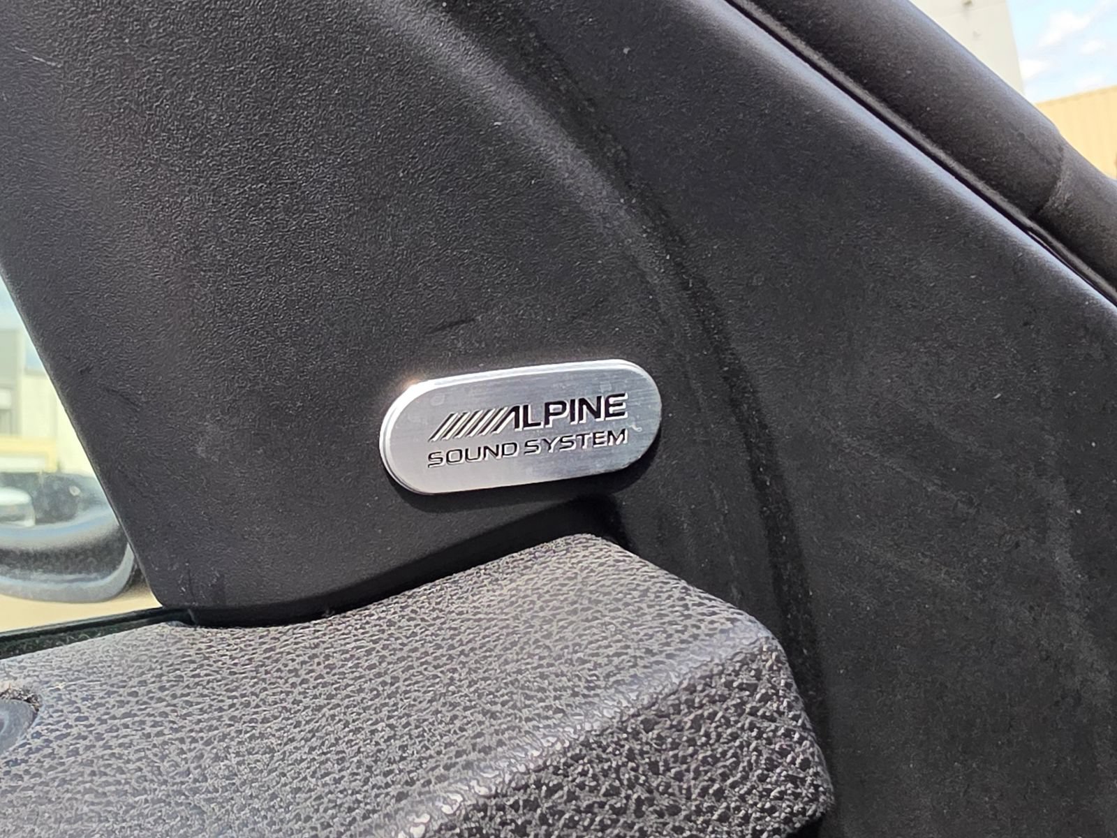Used 2023 Chrysler 300 S RWD image 9