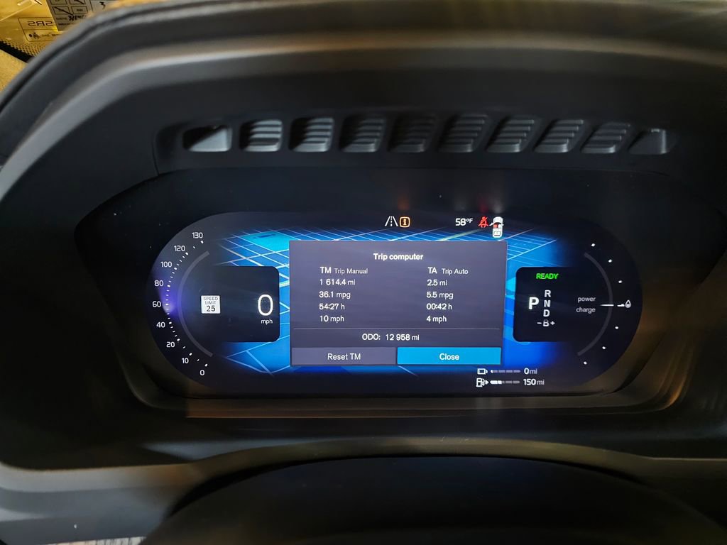 Certified 2024 Volvo XC90 T8 Ultimate w/ Lounge Package image 20