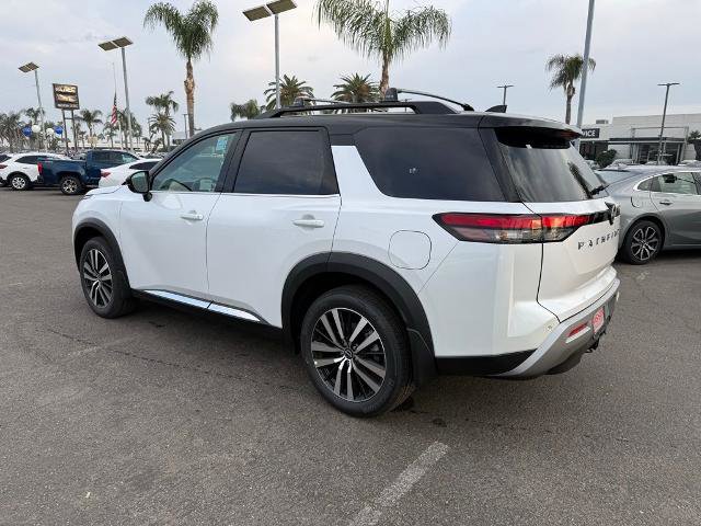 New 2025 Nissan Pathfinder Platinum w/ Cargo Package image 4