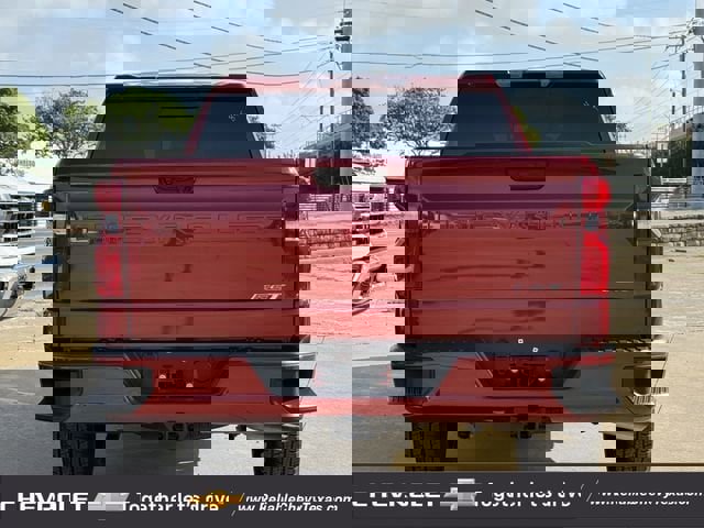 Used 2025 Chevrolet Silverado 1500 RST w/ Convenience Package II image 5