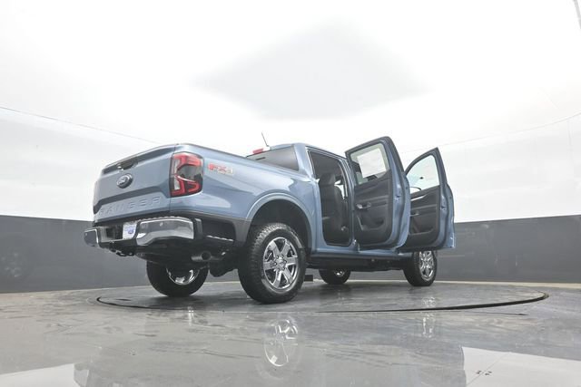 New 2025 Ford Ranger Lariat w/ FX4 Off-Road Package image 37