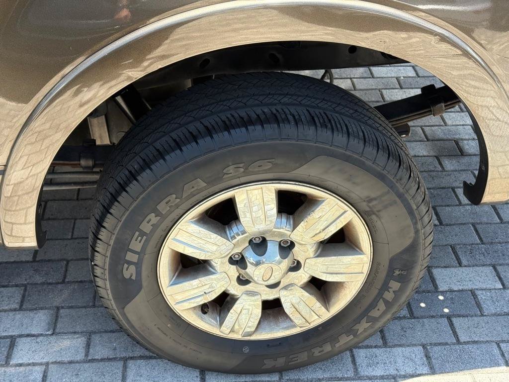 Used 2005 Ford F150 XLT RWD image 29