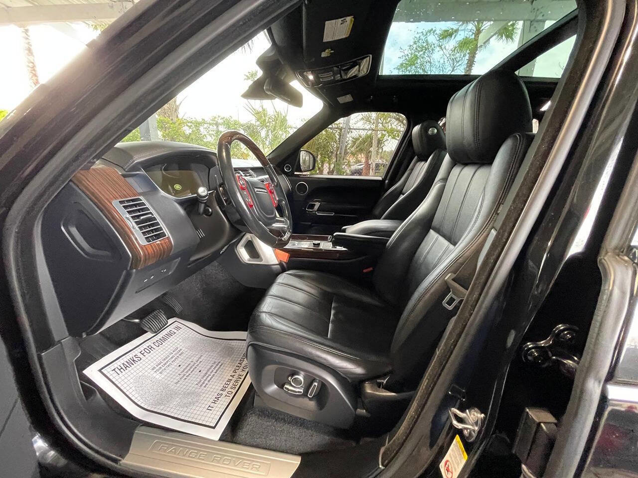 Used 2016 Land Rover Range Rover HSE AWD/4WD image 4