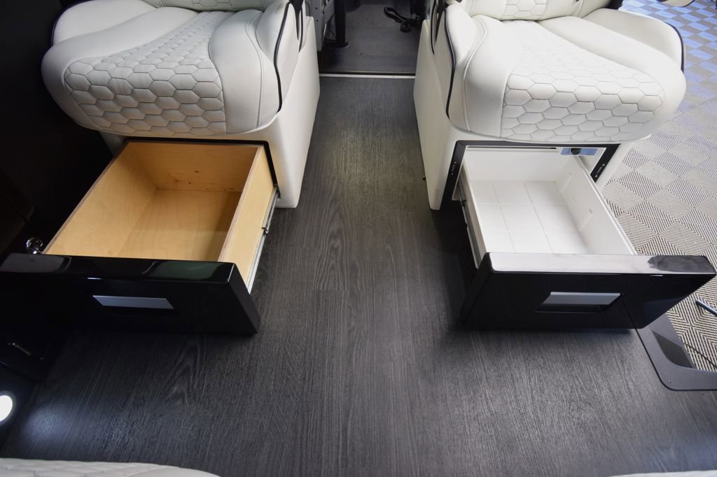 Used 2020 Mercedes-Benz Sprinter 3500 image 66