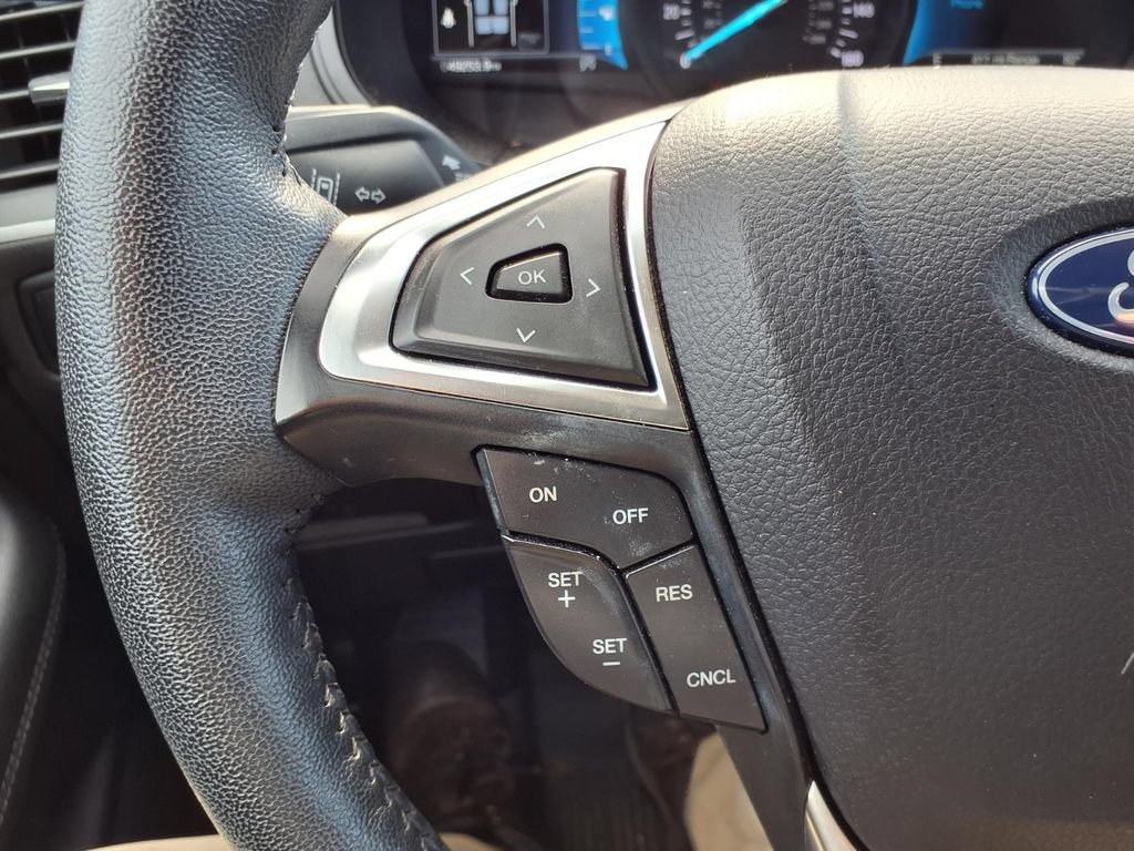 Certified 2024 Ford Edge SEL w/ Convenience Package AWD/4WD image 16