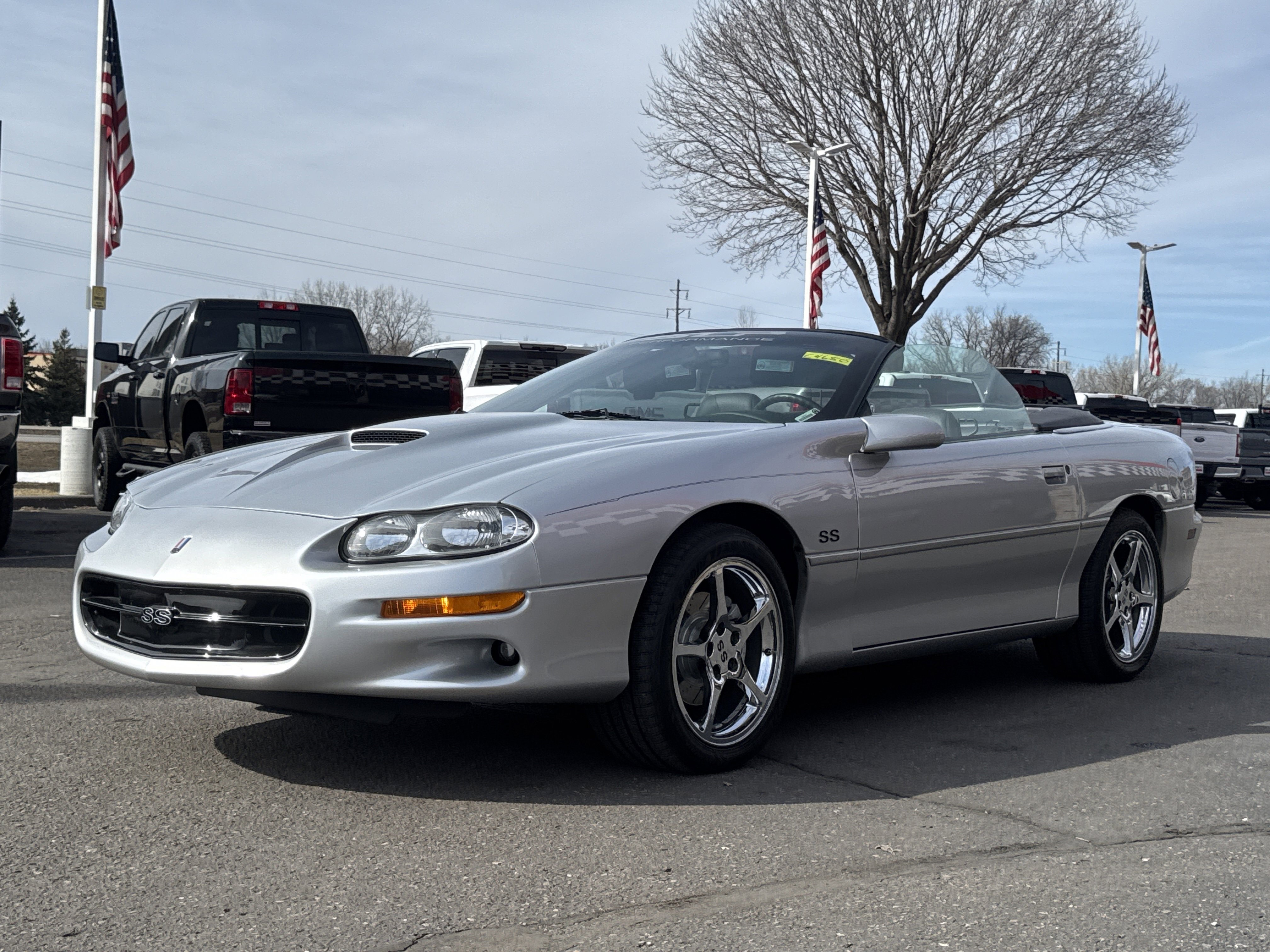 Used 2002 Chevrolet Camaro Z28 w/ SS Performance/Appearance Pkg image 34