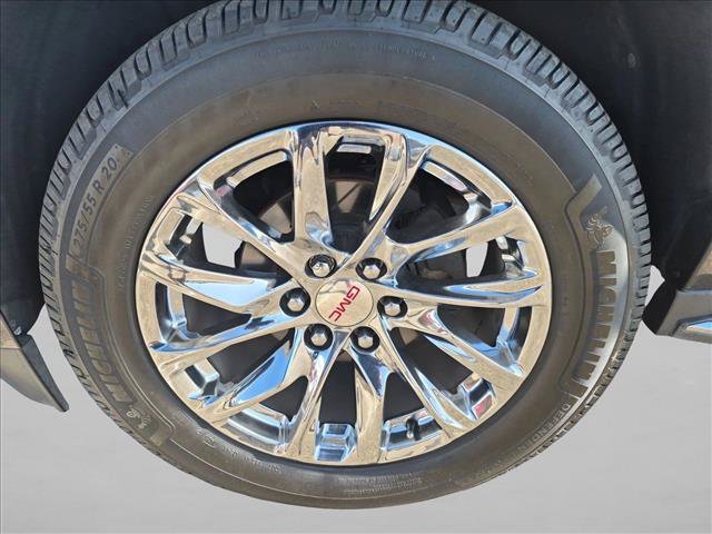 Used 2017 GMC Yukon Denali w/ Open Road Package RWD image 27