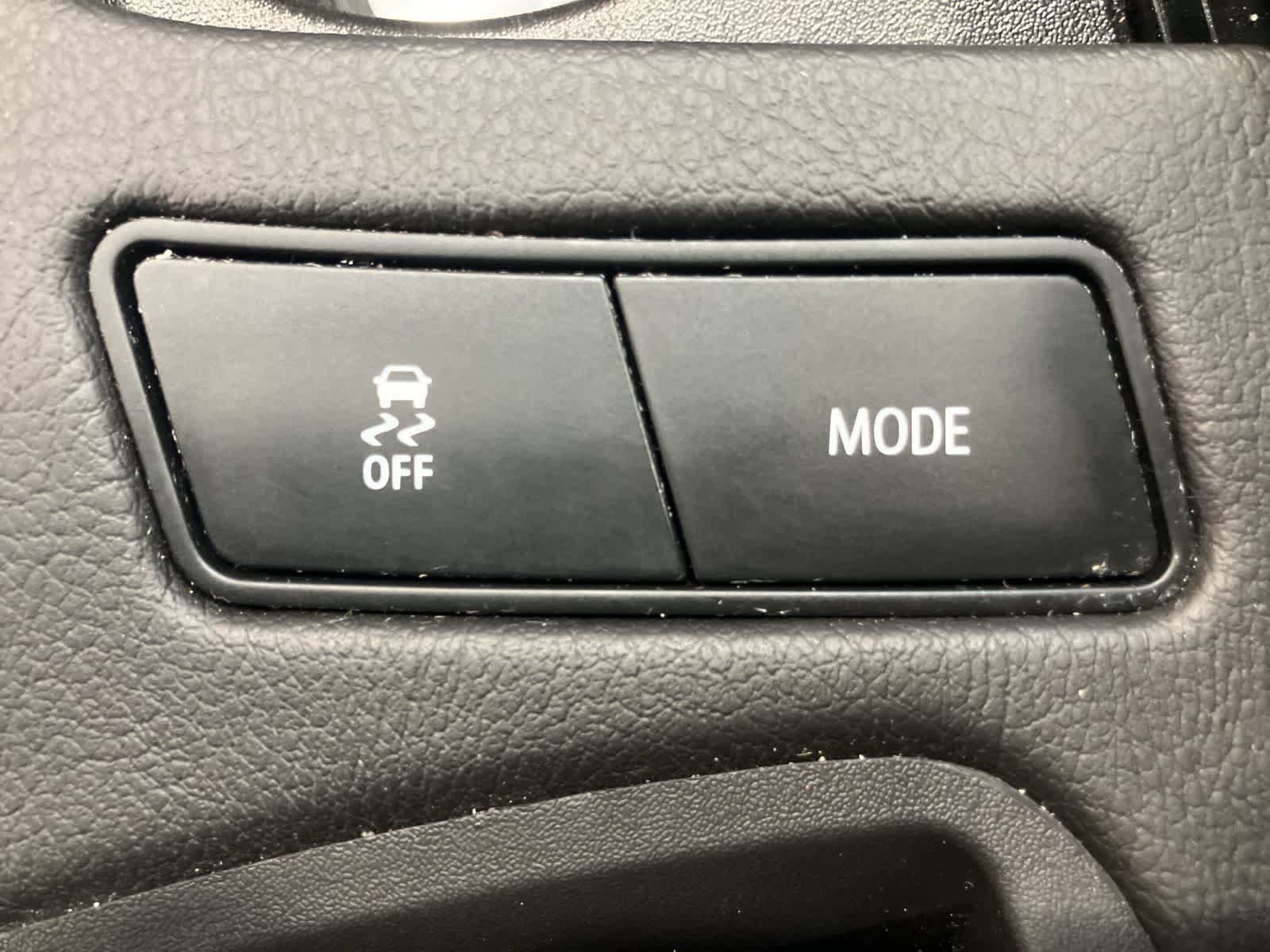 Used 2024 Cadillac XT6 Premium Luxury w/ LPO, Floor Liner Package image 21