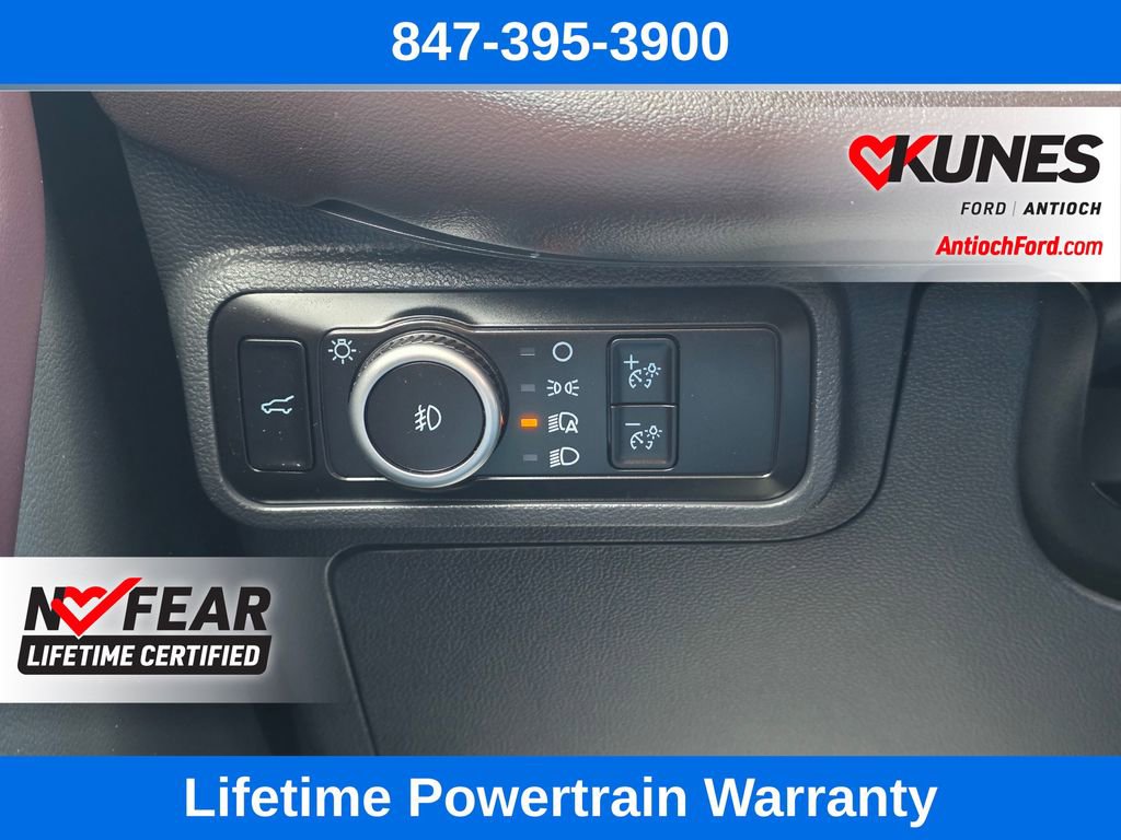 Used 2025 Ford Explorer Platinum w/ LUX Leather Package AWD/4WD image 41