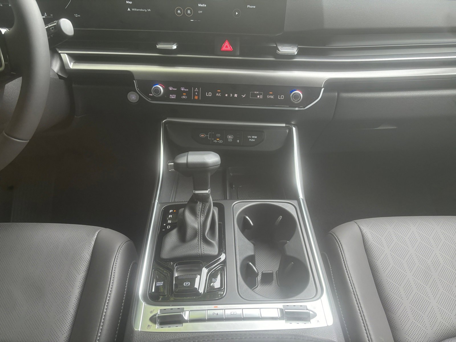 New 2026 Kia Carnival SX image 11