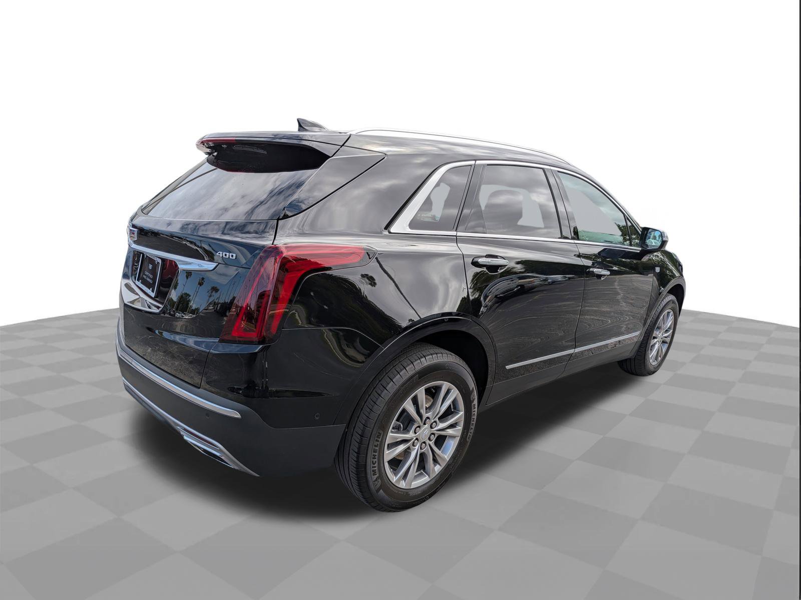 Certified 2023 Cadillac XT5 Premium Luxury w/ Technology Package image 4