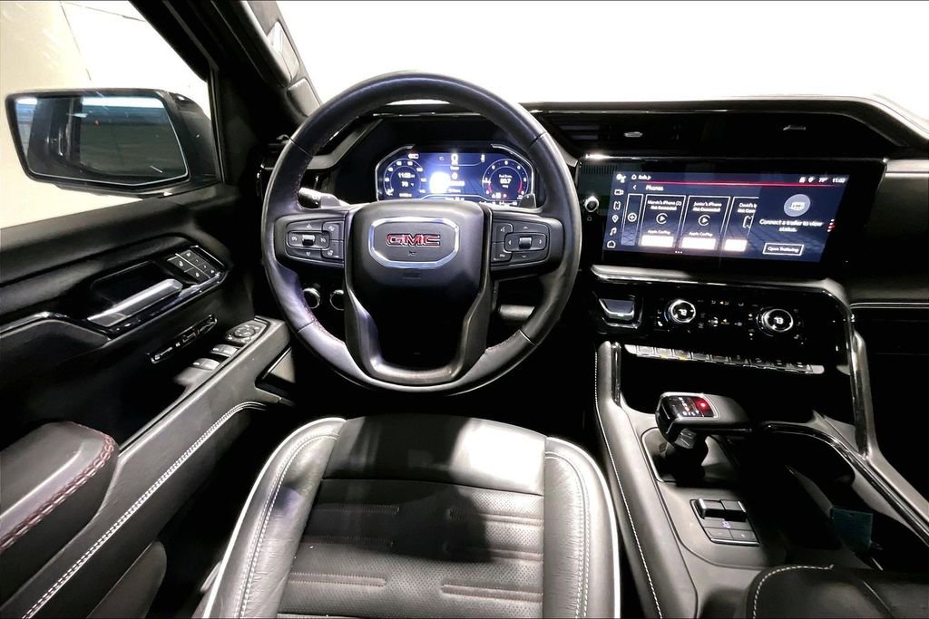 Used 2024 GMC Sierra 1500 AT4X image 7