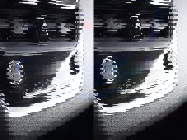 Used 2024 Toyota Corolla LE image 16