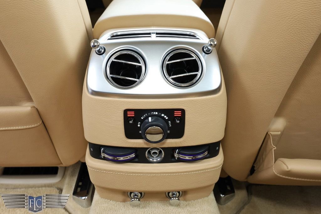 Used 2014 Rolls-Royce Ghost image 20