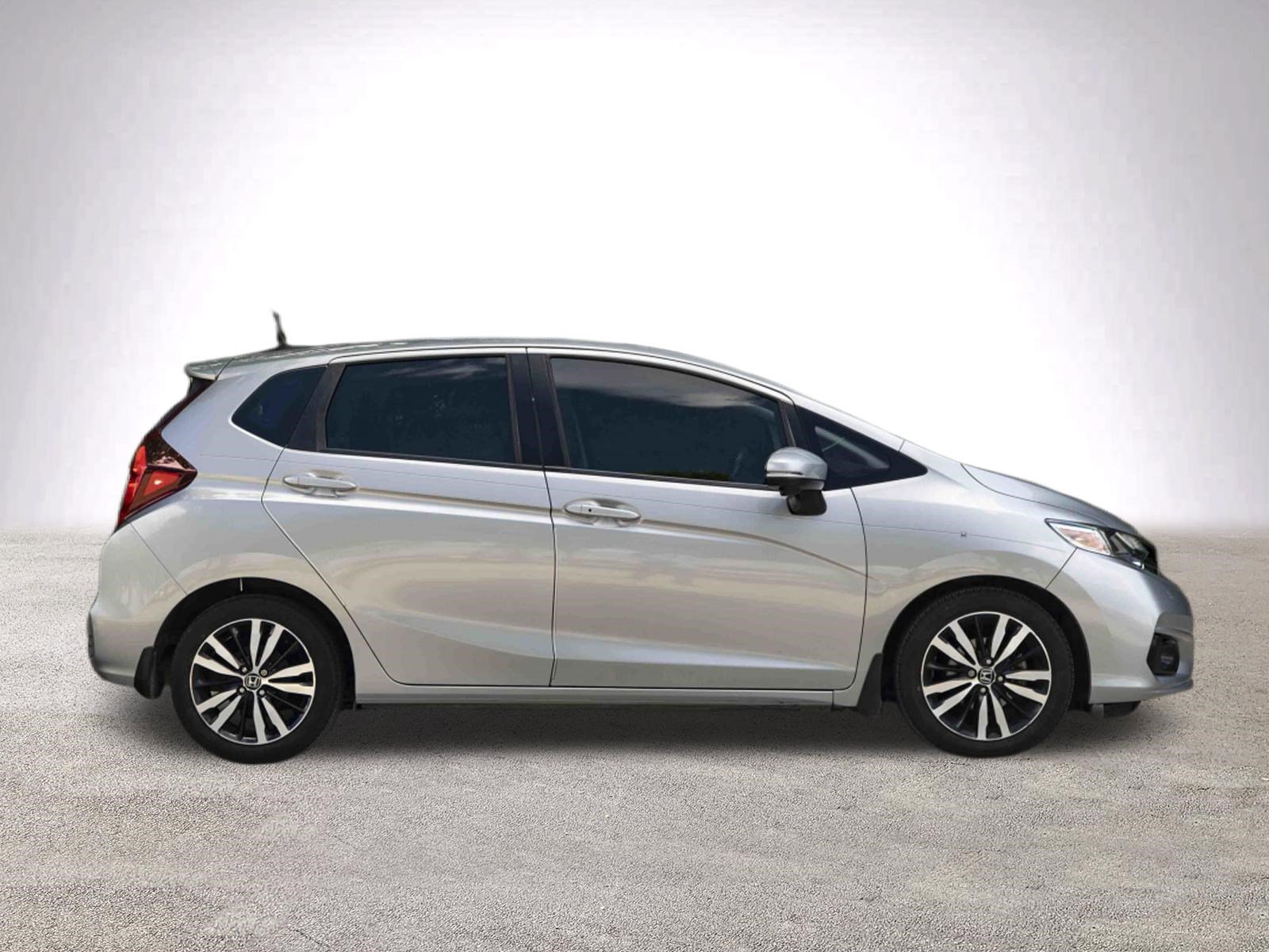 Used 2018 Honda Fit EX-L image 10