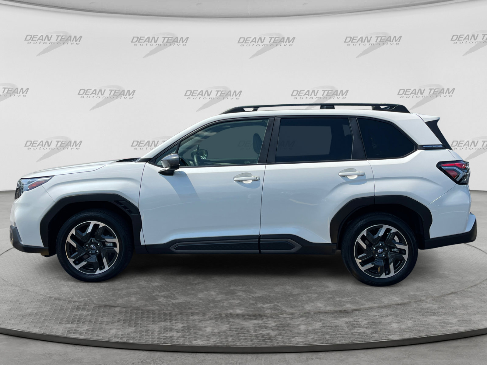 Used 2025 Subaru Forester Limited w/ Popular Package #1 AWD/4WD image 4