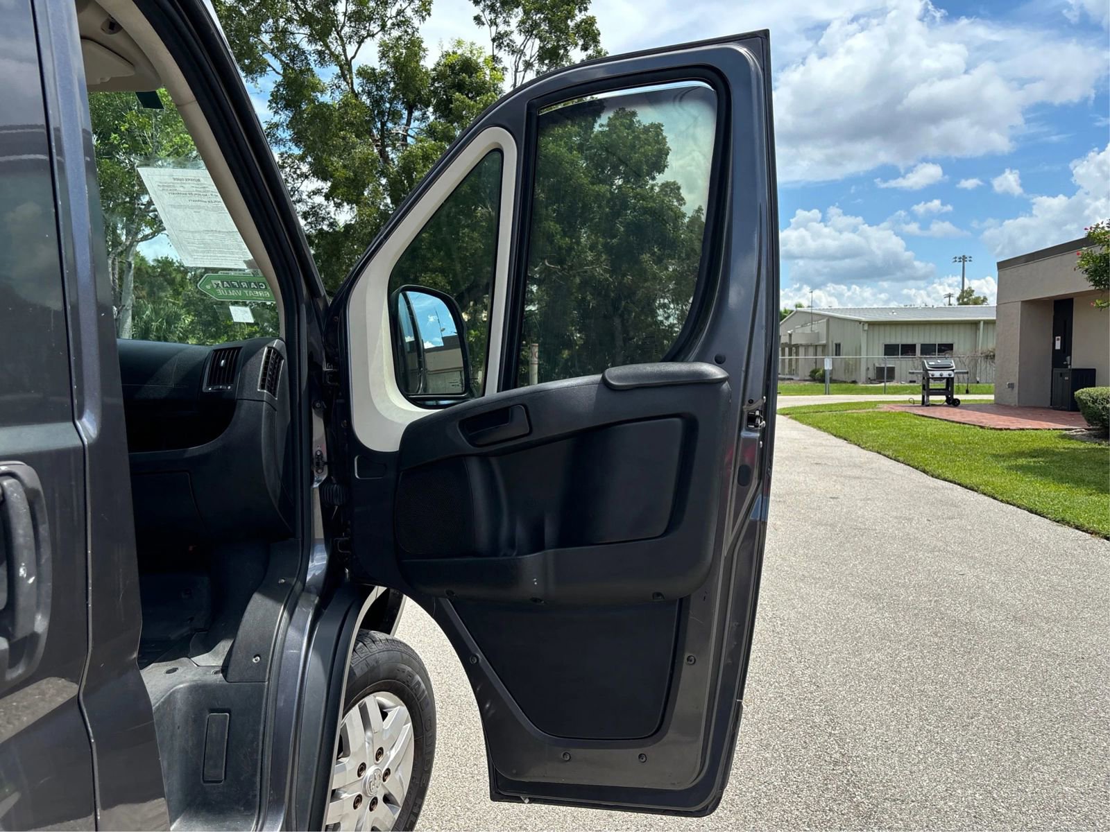 Used 2015 RAM ProMaster 2500 w/ Interior Convenience Group FWD image 20