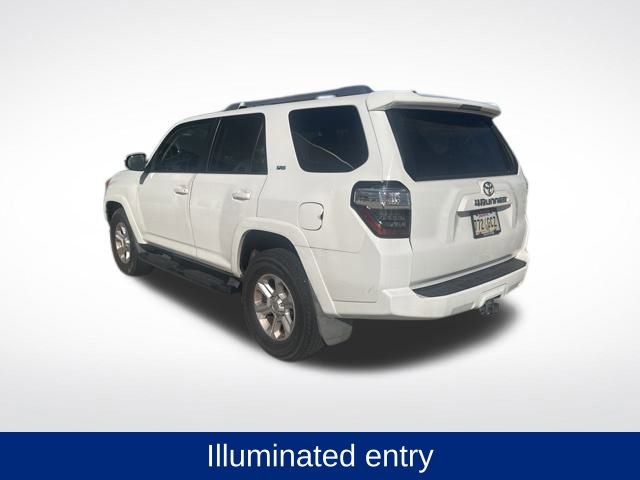 Used 2016 Toyota 4Runner SR5 image 9