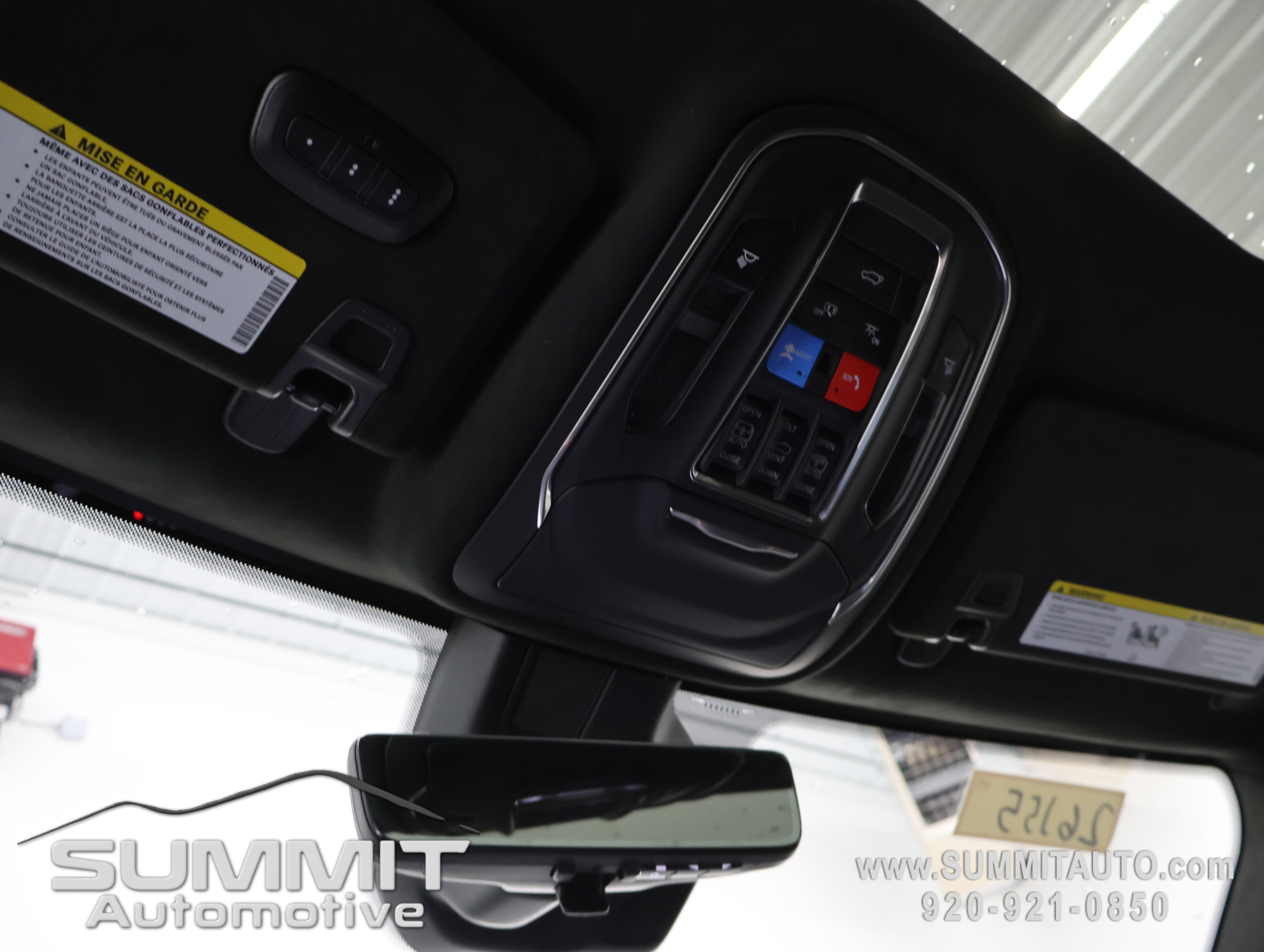 New 2026 Jeep Grand Cherokee Summit image 11