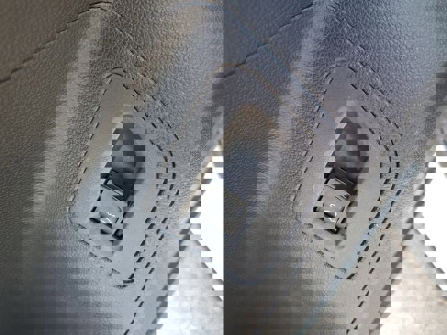 Certified 2023 Volkswagen Atlas SE w/ Panoramic Sunroof Package image 17