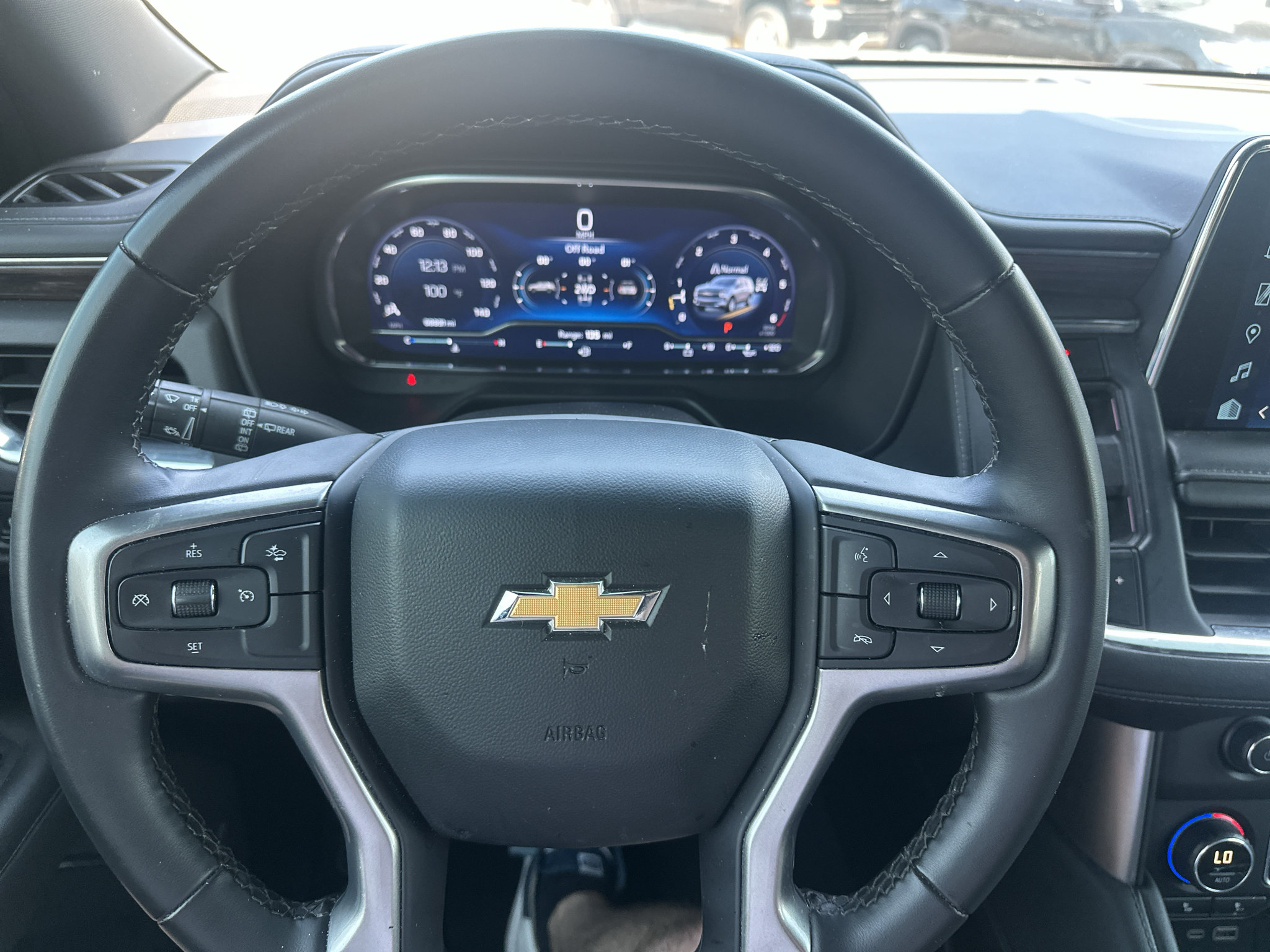 Used 2024 Chevrolet Tahoe LT AWD/4WD image 37