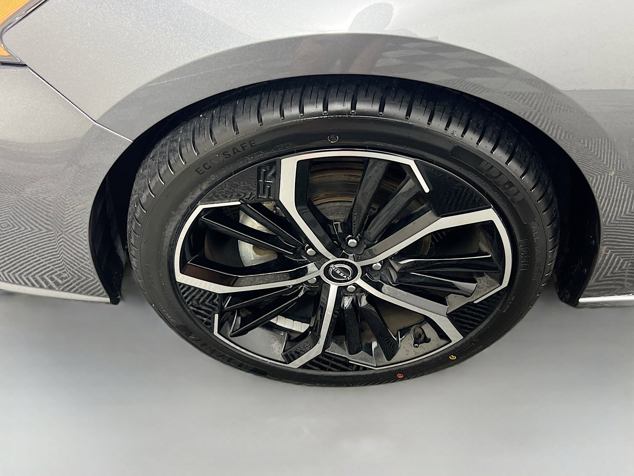 Used 2024 Nissan Altima 2.5 SR image 13