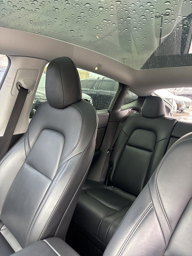 Used 2021 Tesla Model Y Long Range image 6