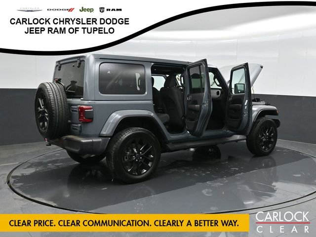 Used 2025 Jeep Wrangler Sahara image 58