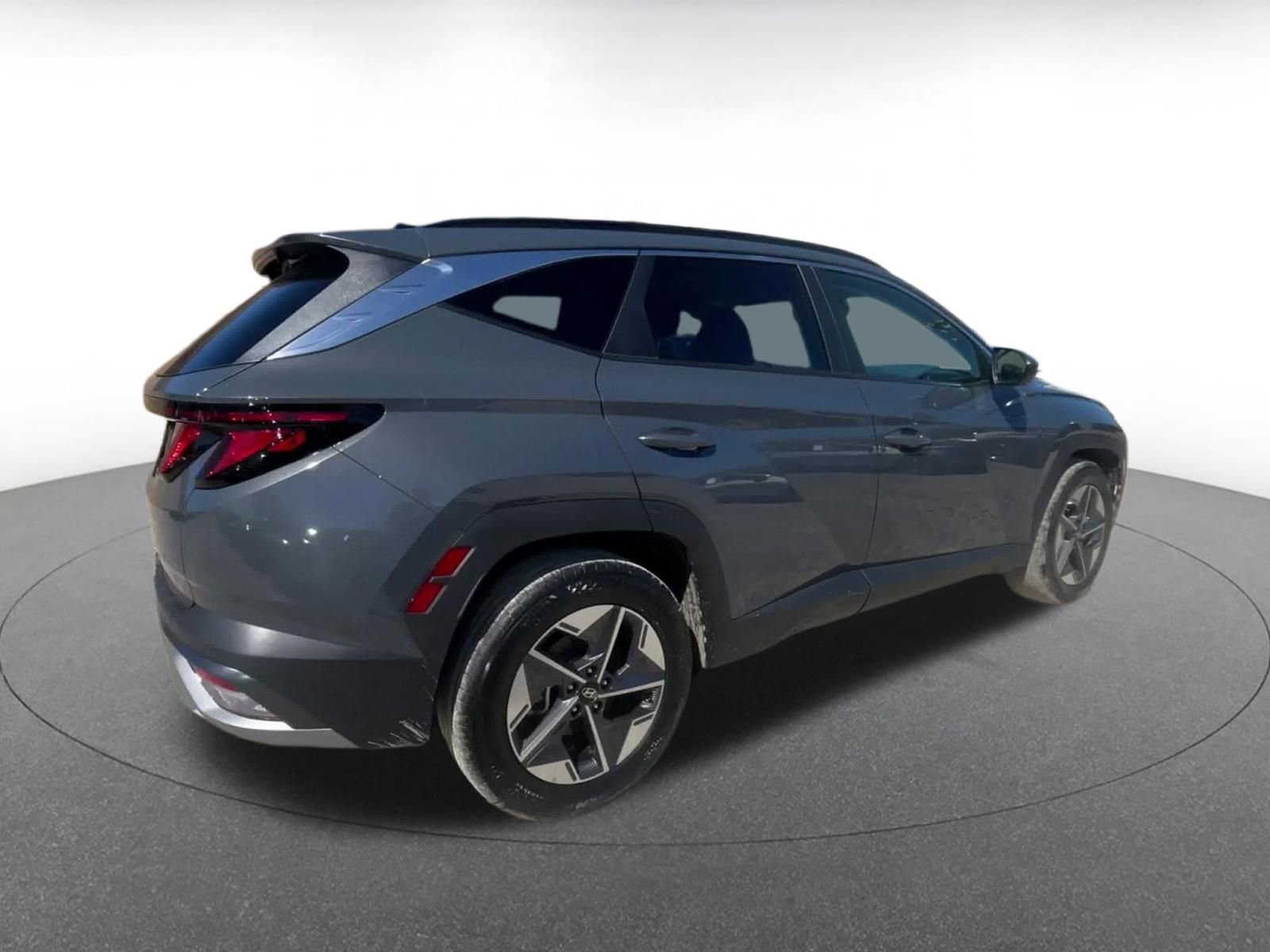 Used 2025 Hyundai Tucson SEL FWD image 15
