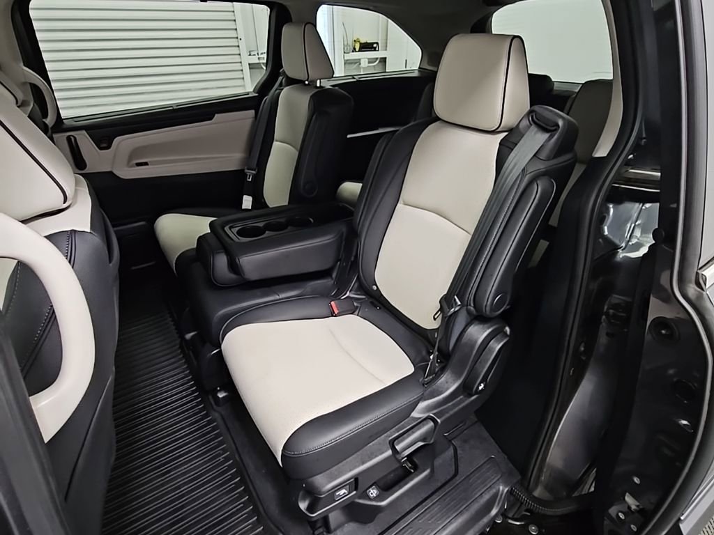 Used 2025 Honda Odyssey Elite image 33