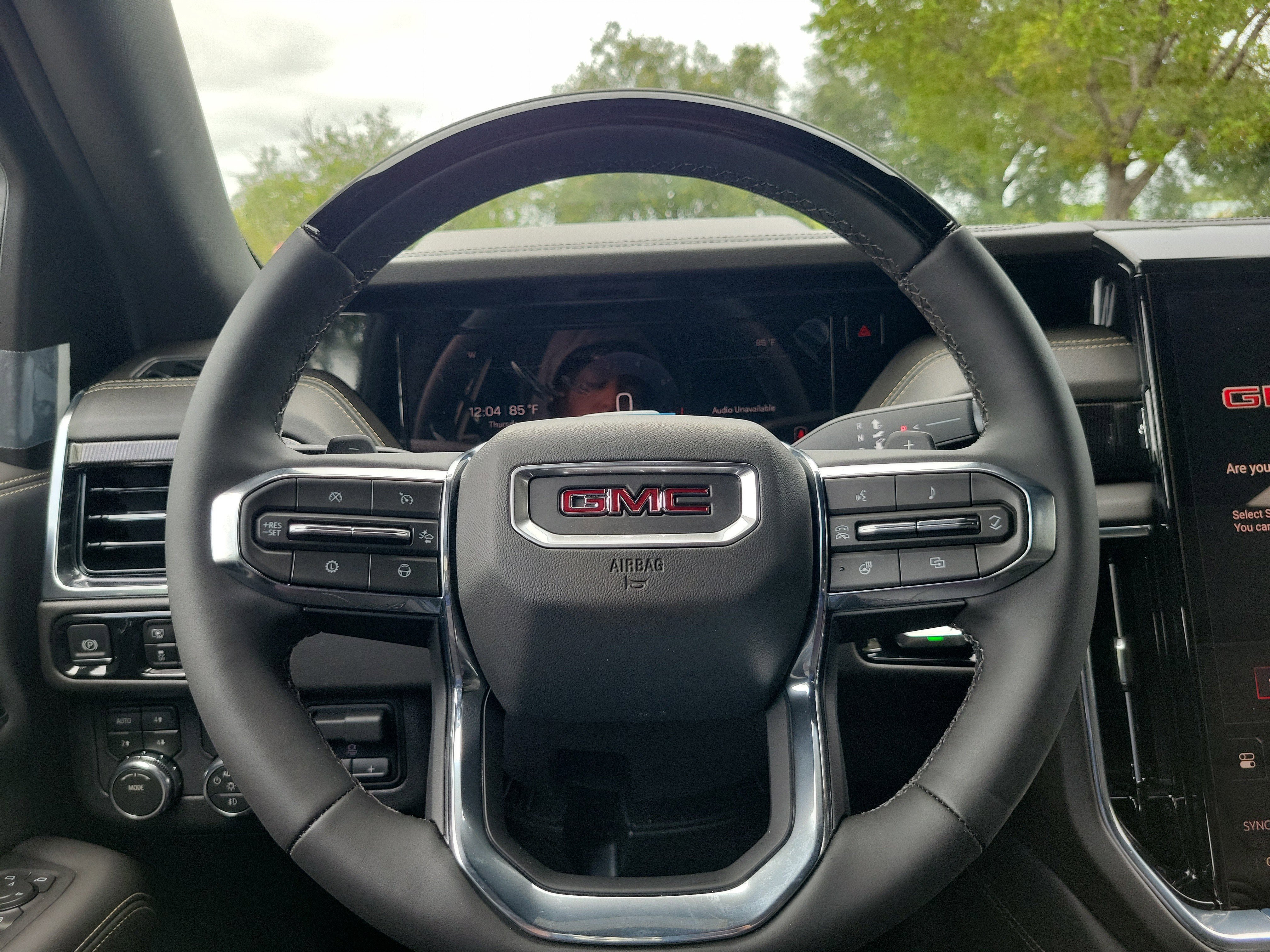 New 2026 GMC Yukon XL Elevation RWD image 9