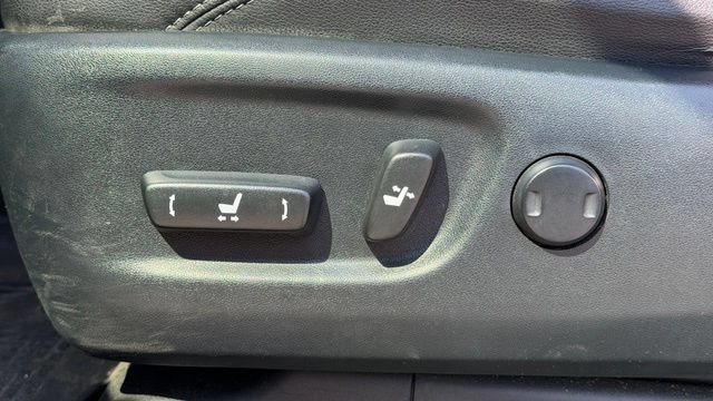 Used 2018 Toyota 4Runner SR5 Premium AWD/4WD image 18