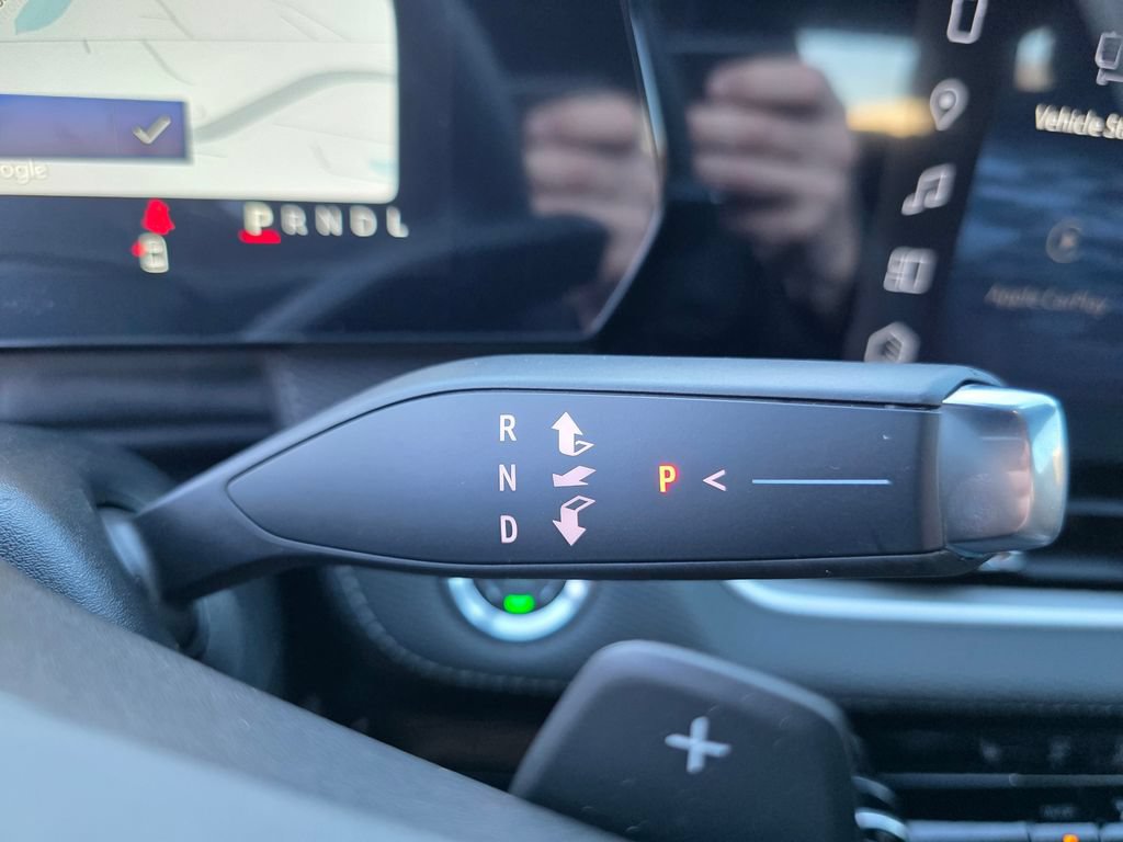 New 2026 Chevrolet Equinox LT AWD/4WD image 14