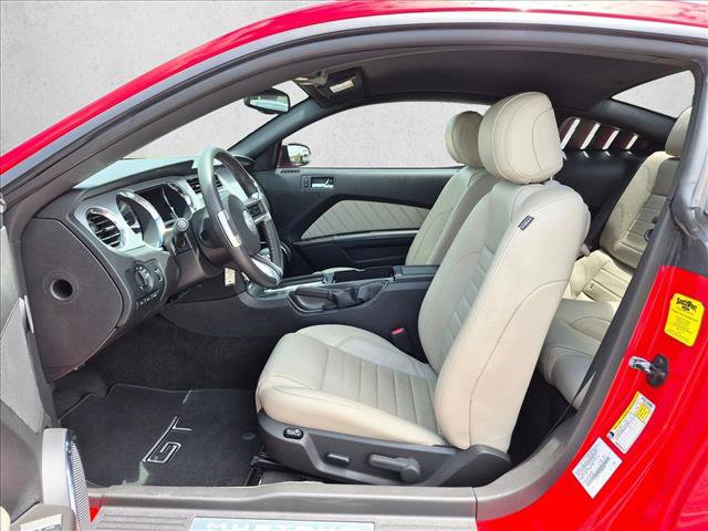 Used 2012 Ford Mustang GT Premium w/ Security Pkg RWD image 16