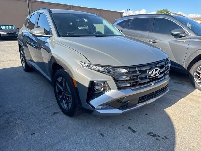 Used 2025 Hyundai Tucson SEL FWD image 1