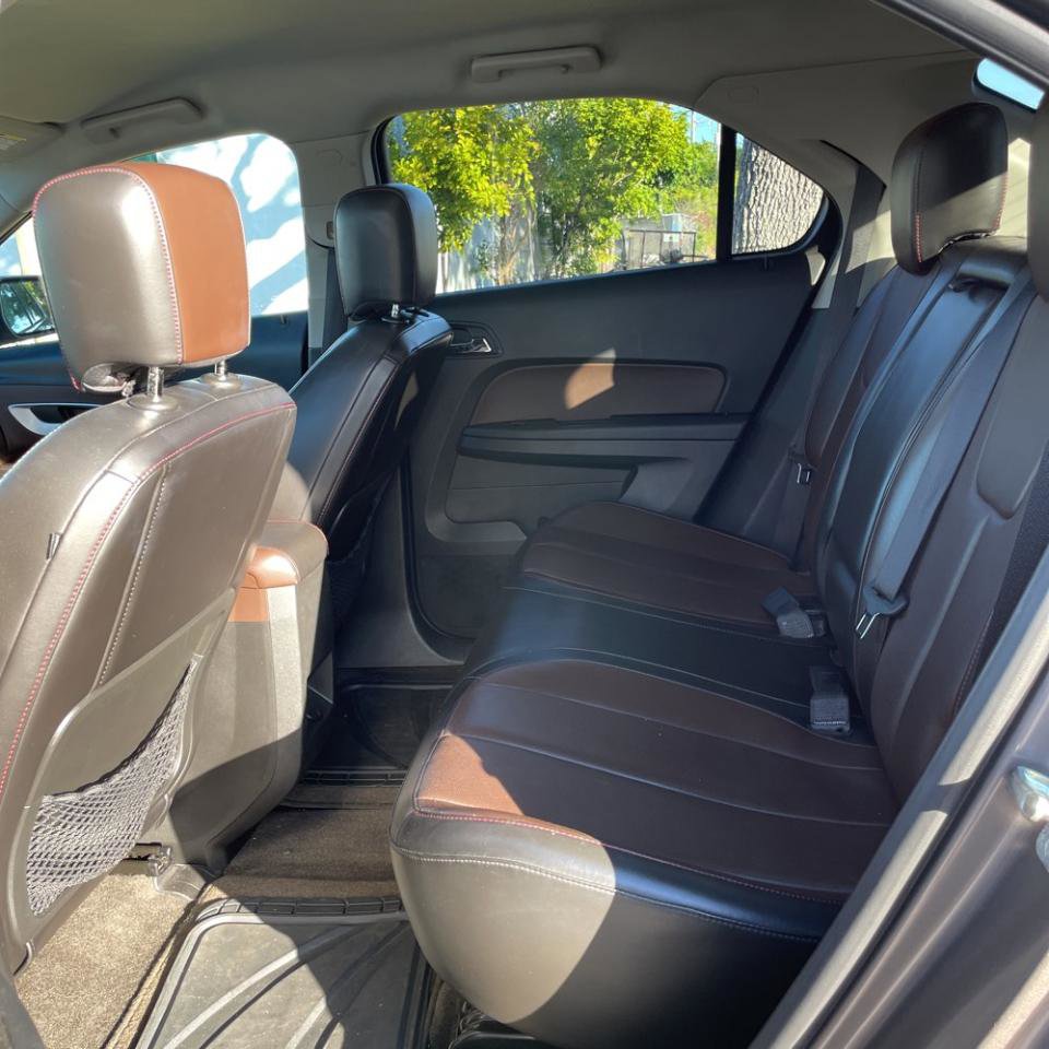 Used 2011 Chevrolet Equinox LT w/ Chrome Appearance Package image 18