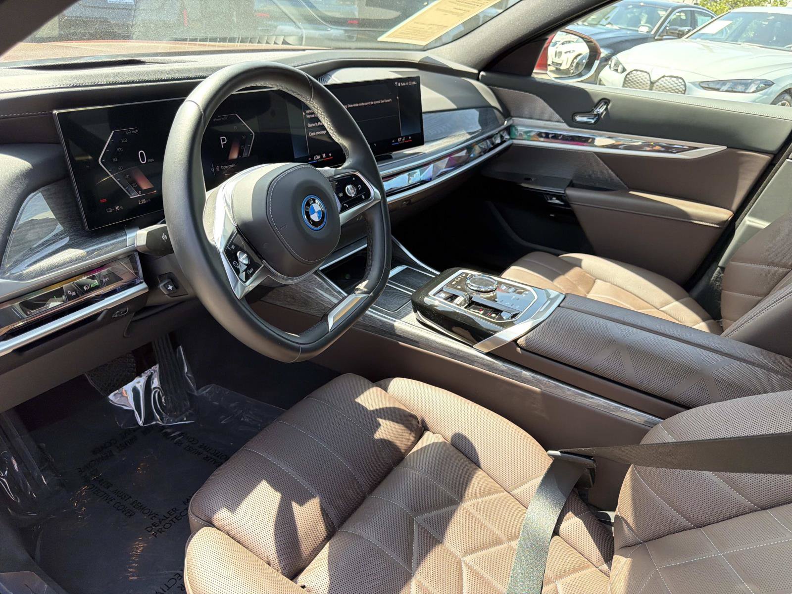 Used 2026 BMW i7 eDrive50 RWD image 14